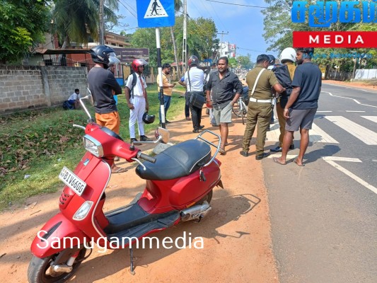 வவுனியாவில்  வீதியினை கடக்க முயன்ற மாணவனை மோதித்தள்ளிய மோட்டார் சைக்கிள்..!! 